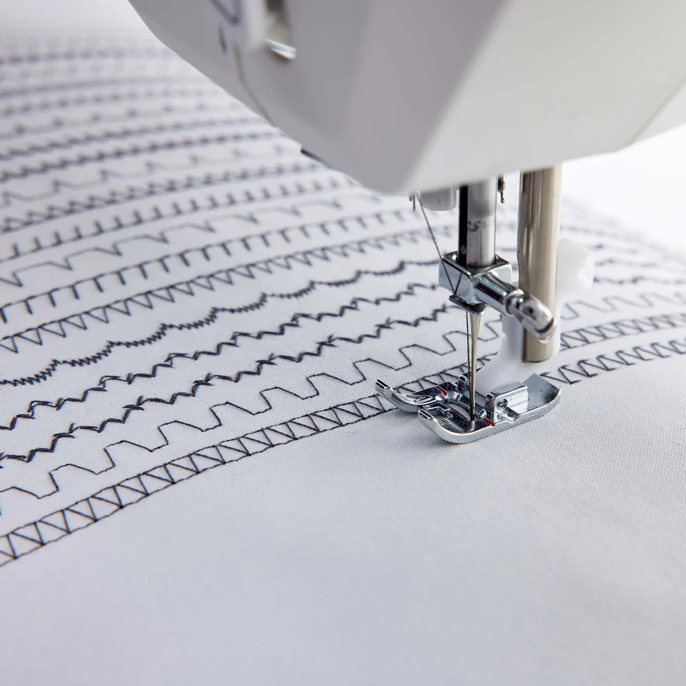 ONYX™ 15 Sewing Machine - Image 9