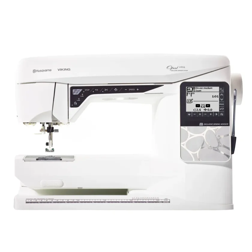 OPAL™ 690Q Sewing Machine