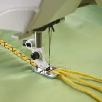 3-HOLE YARN FOOT (1 - 8)