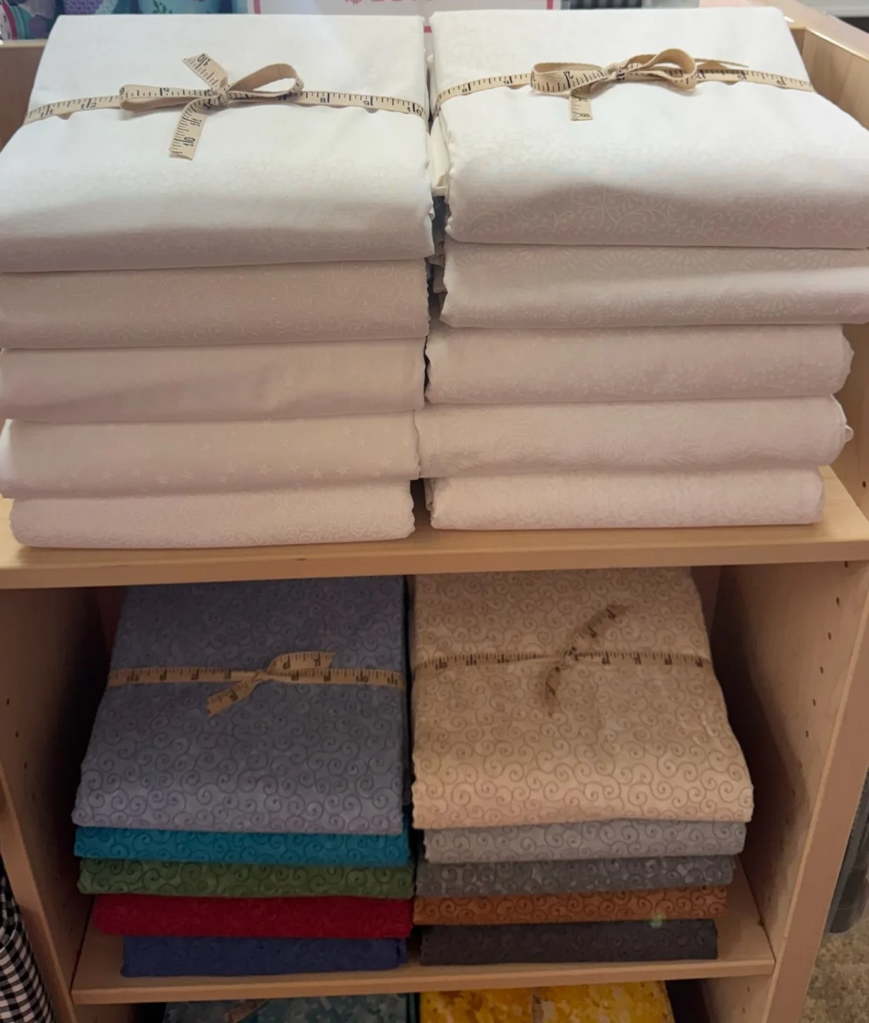 108" x 108" Quilt Back - Faded Floral