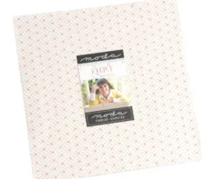 Fig Tree and Co Eyelet - Layer Cake