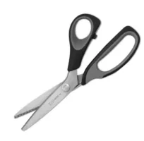 KAI 9 in Pinking Shears